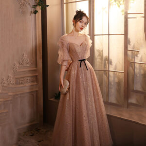 Elegant Host Banquet Dress 8211 Polyester Evening Wear for Women - Fashionable Unique Edgy